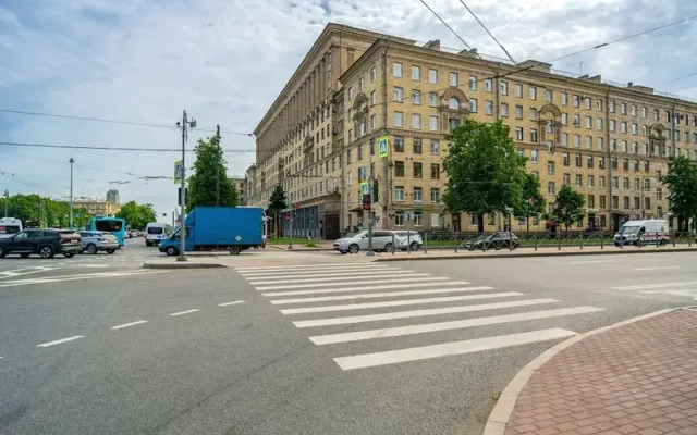 Rental SPB apartments on Moskovsky Ave., 193