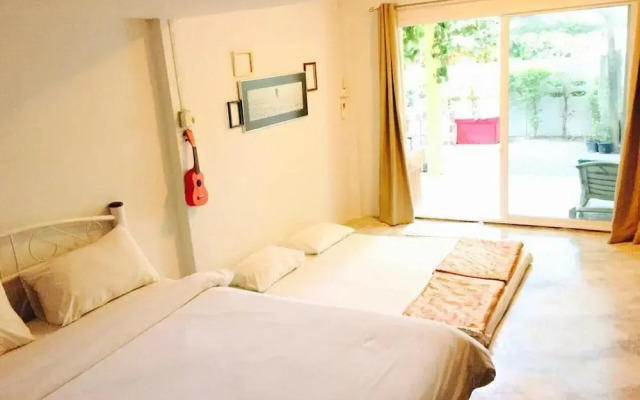 Surf House Hua Hin