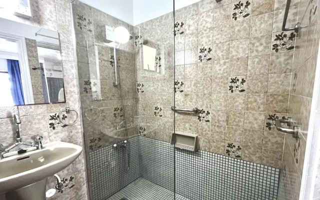 79 AN - Stay Nissi Chrysland Studio 111