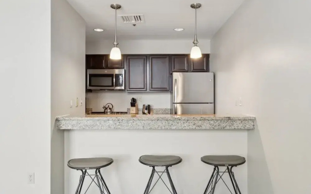 Placemakr Downtown Pittsburgh
