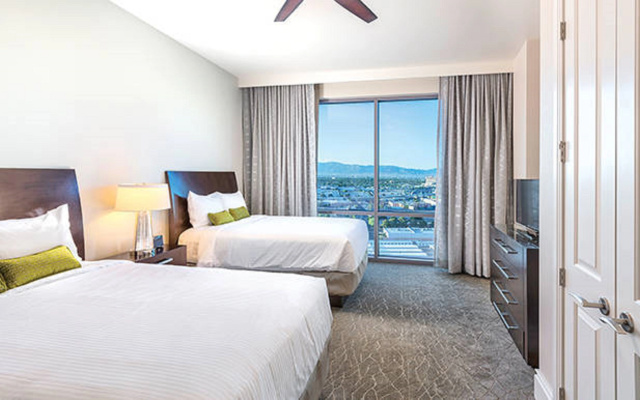 Club Wyndham Desert Blue