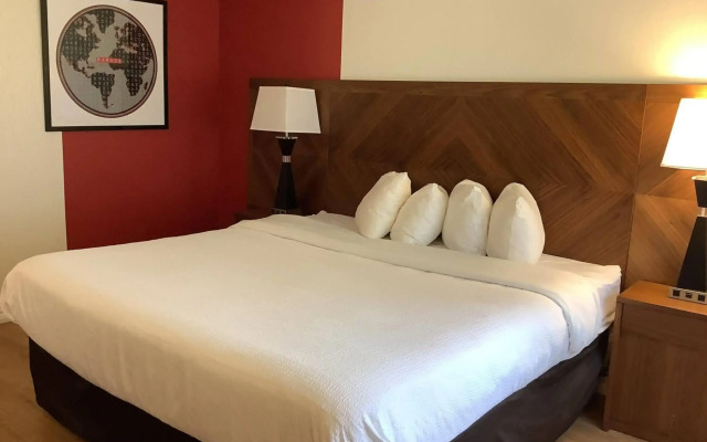 Ramada by Wyndham Arnprior