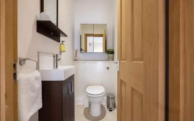 Modern Duplex Near Oxford Street