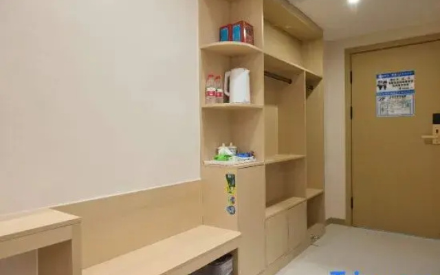 North Latitude Shiqi Resort