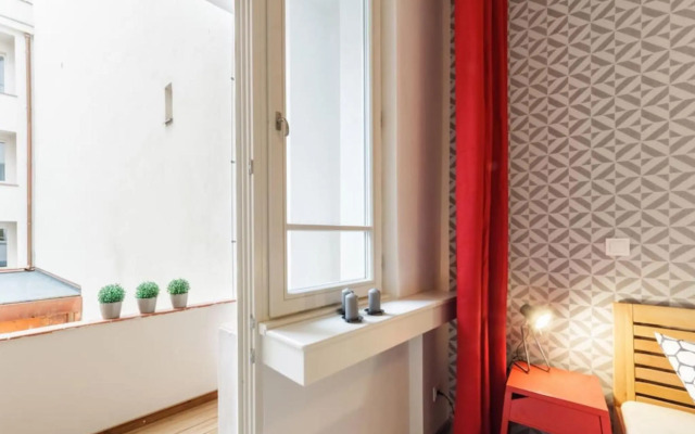 Central Prague Crown Apartments