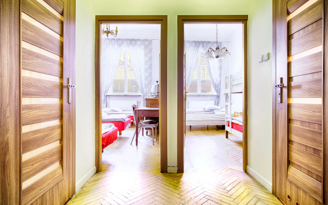 Old Town Kanonia Hostel & Apartments