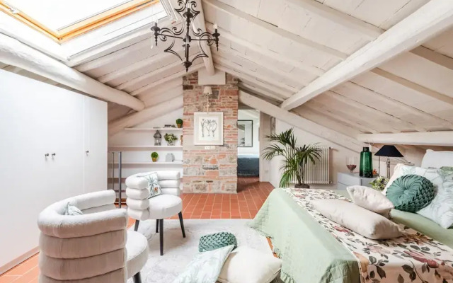 Valle del Sole Winery Farmhouse