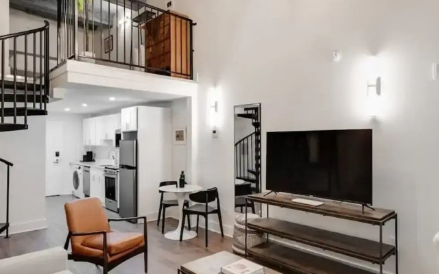 Sosuite 1BR Loft w W/d, Gym, Lounge