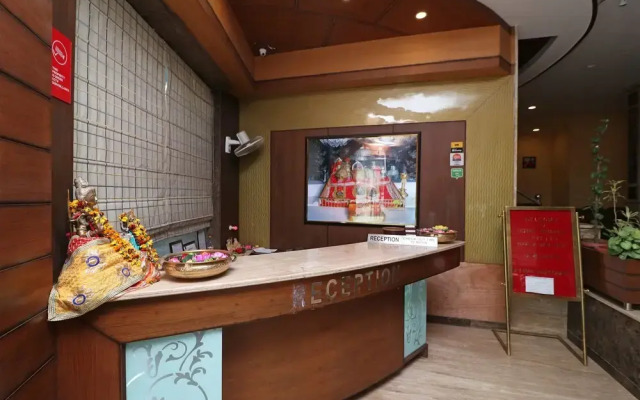 Oyo 5102 Anurag Hotel