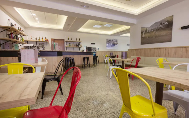 Hotel Encamp by Nexta