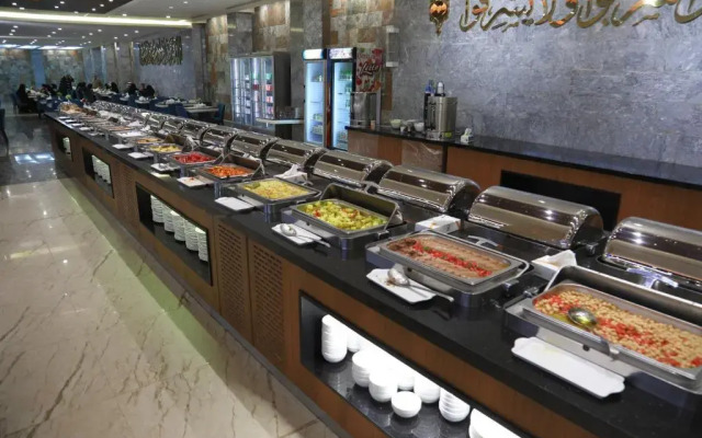 Qasr AlDur Hotel