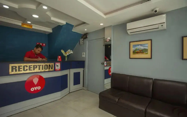 OYO 168 Divine Guest House