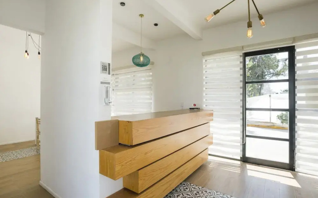 Lila & Co Hotel Boutique