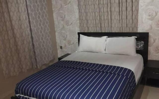 Chobbed & Breakfast Hotel Lodge