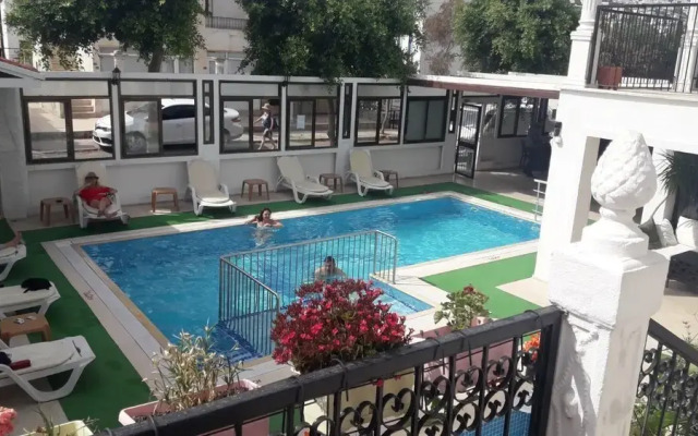 Mekhan Hotel