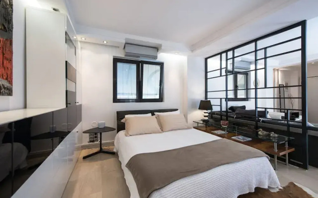 Fabulous Sea View Apartment