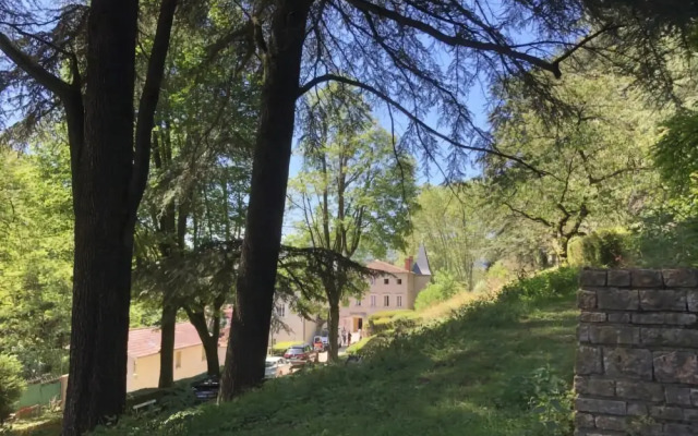 Lyon Country House La Tour de Garde