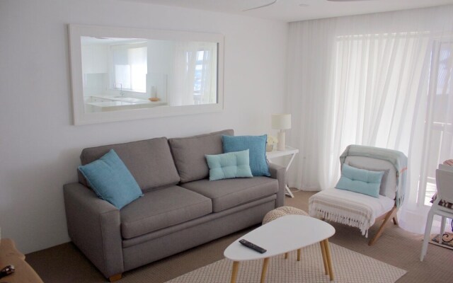 Shipmates, Unit 1/51 Christmas Bush Avenue