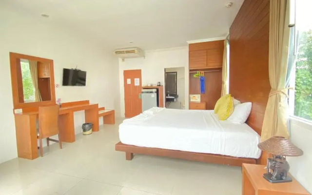 Sukcheewa Residence Phuket