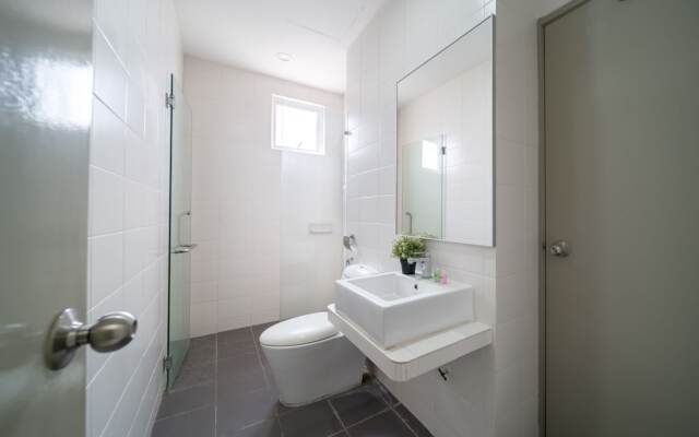 Oyo Home 1127 Voila 2 Bedroom Vue Residence