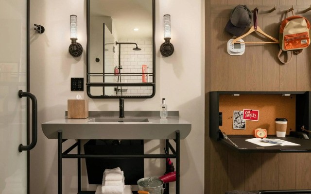Moxy Austin - University