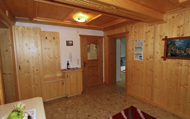 Delightful Apartment in Zell am Ziller With a View