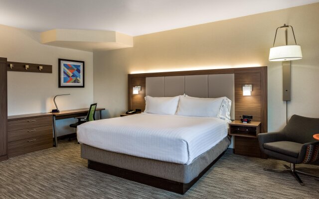 Holiday Inn Express Hotel & Suites Oroville Lake, an IHG Hotel