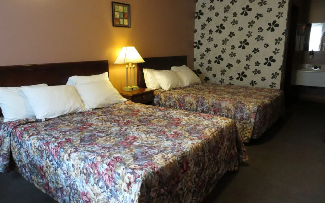 Kings Inn Midland