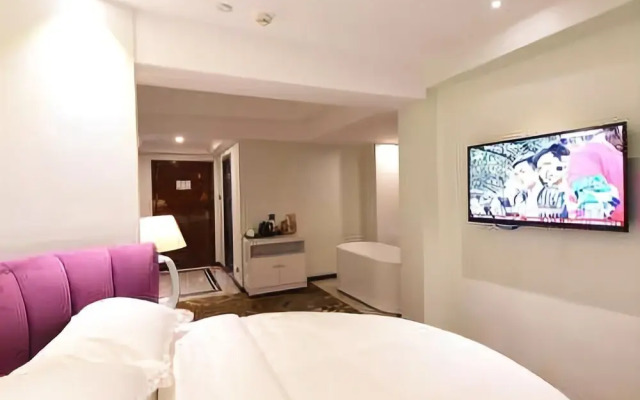 Shuntian Hotel (Yuntang Campus Branch of Changsha University of Science and Technology)