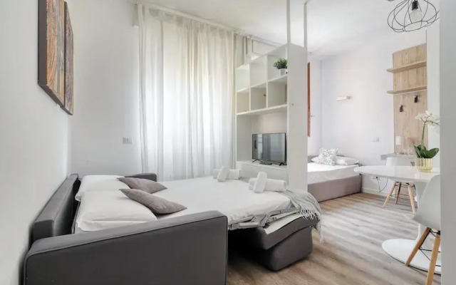 JOIVY Modern Studio for 3
