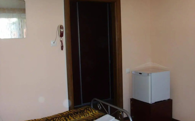 Gornitsa Hotel