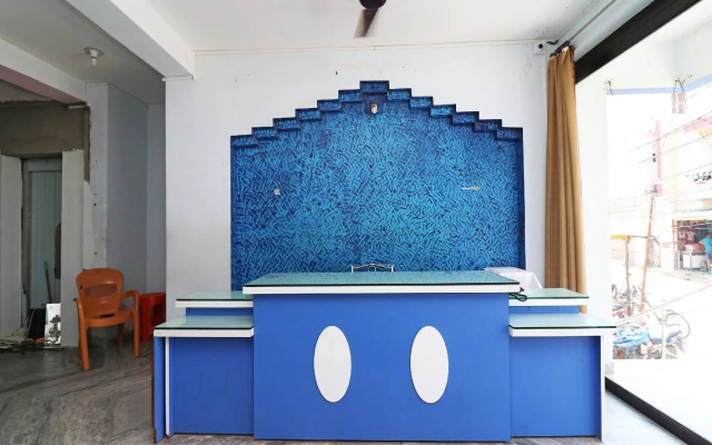 OYO 19500 Baikuntha Palace