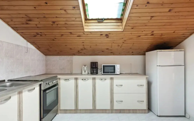 Simplistic Apartment in Vir With Barbecue