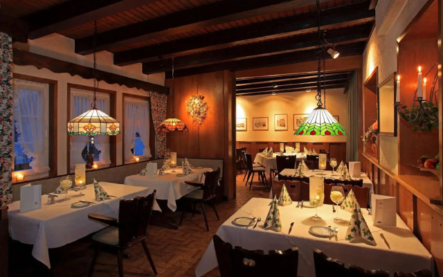 Lampes Posthotel