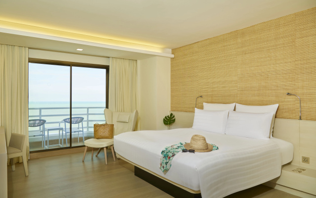 Pullman Pattaya Hotel G - photo 4