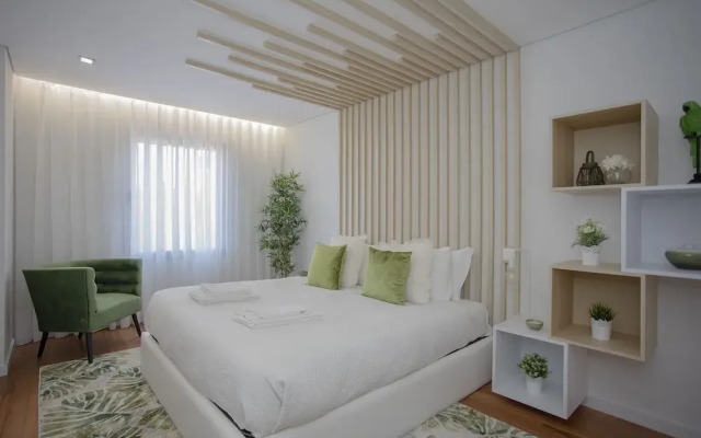 Liiiving -Luxury River View Apartment VI