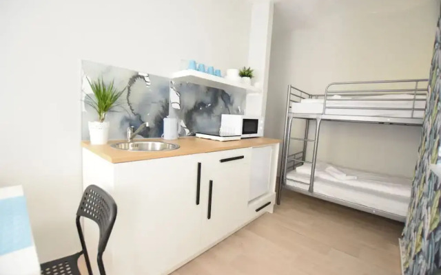 Budget Apartment by Hi5 - Vámház 5.