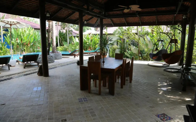 Cocoville Phuket Resort