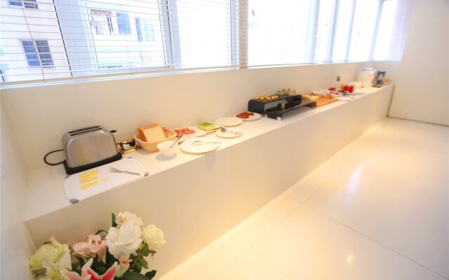 Colour Inn Shenzhen Dongmen Branch