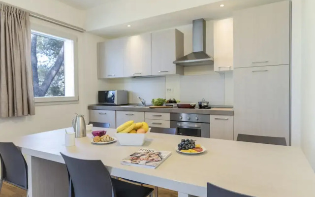 Crvena Luka Apartments and Villas