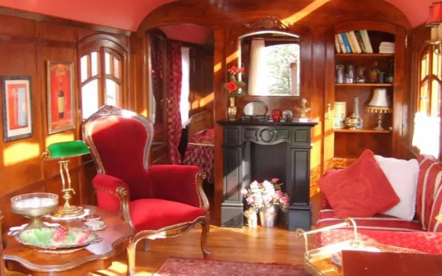 Les Roulottes du Travers