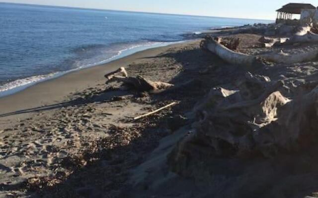 Beau F1 climatisé et wifi en bord de mer