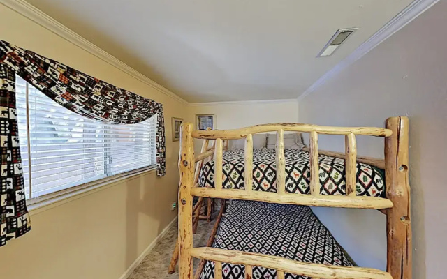 1819koyu 3 Bedroom Cabin