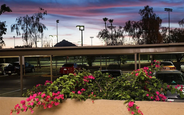 Parktopia 1 BR by Casago