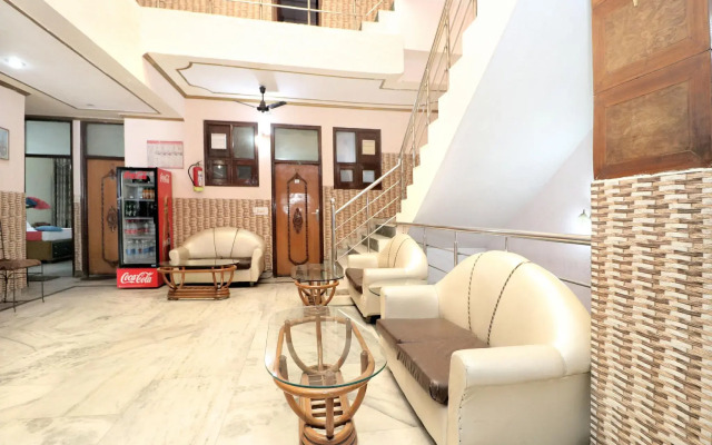 OYO 12898 Hotel Victoria Regency