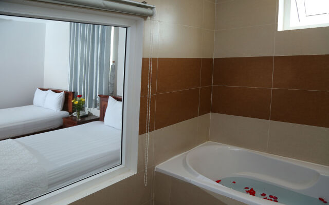 Holiday Phu Quoc Hotel