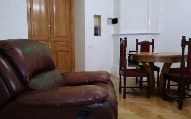 Chetyire Komnatyi Na Nevskom Apartments