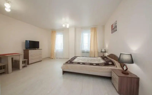 Apartment on Shakhterov Street 66