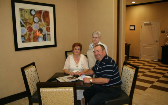 Hampton Inn & Suites Cleburne