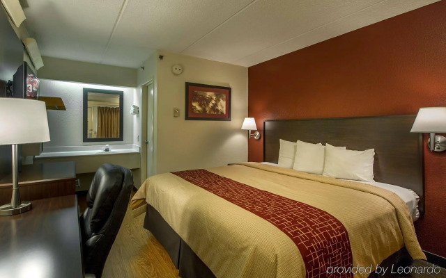 Clarion Pointe Kennesaw Town Center